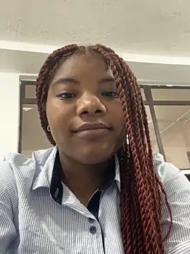 Snapshot of chocolatito-ho chatting on September 24, 2025, 2:56 pm chocolatito-ho online show from September 24, 2025, 2:56 pm