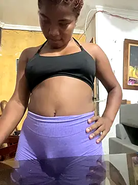 Snapshot of chocolatito-ho chatting on October 1, 2025, 1:44 am chocolatito-ho online show from October 1, 2025, 1:44 am