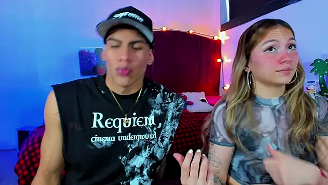 ChiliciousCouple online show from September 15, 2025, 8:09 pm