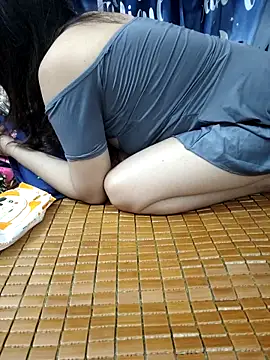 Lena079 online show from October 2, 2025, 9:07 pm