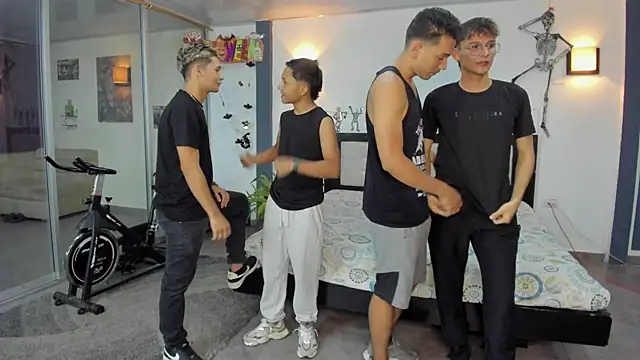 Crazymen hot online show from October 8, 2025, 11:05 pm