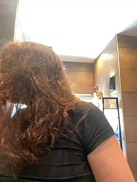 Snapshot of coquineronde chatting on October 14, 2025, 12:50 pm coquineronde online show from October 14, 2025, 12:50 pm