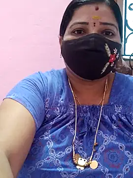 Snapshot of lathikaqueentamil chatting on September 19, 2025, 6:39 am lathikaqueentamil online show from September 19, 2025, 6:39 am