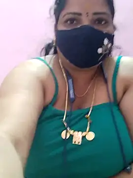 Snapshot of lathikaqueentamil chatting on September 22, 2025, 6:52 am lathikaqueentamil online show from September 22, 2025, 6:52 am