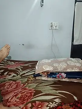 Hot Anjali 123 online show from January 11, 2026, 9:16 am