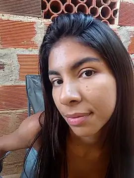 chaparritahot99 online show from November 10, 2025, 1:05 pm