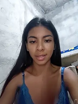 chaparritahot99 online show from October 2, 2025, 3:43 am