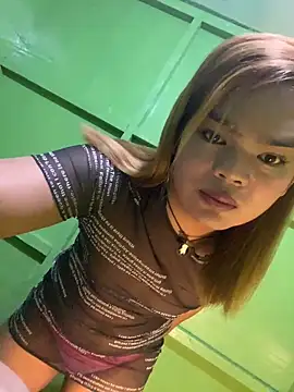 Snapshot of ladymiah chatting on February 21, 2026, 9:39 pm ladymiah online show from February 21, 2026, 9:39 pm