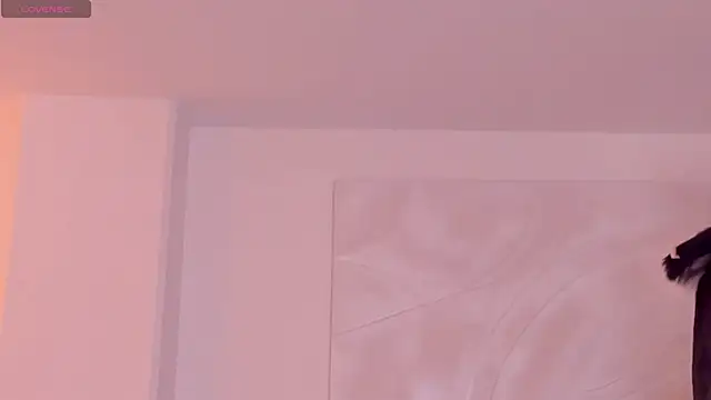 ZoeArmstrong online show from September 12, 2025, 3:39 am