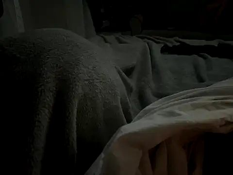 Snapshot of Ancora1977 chatting on November 4, 2025, 12:14 am Ancora1977 online show from November 4, 2025, 12:14 am