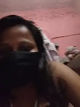 shalubhabhi69 online show from November 8, 2025, 6:11 pm