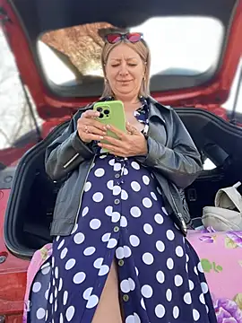 Milena-MilfaXXX online show from April 2, 2026, 4:08 am