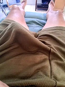 Snapshot of pullitoff chatting on October 22, 2025, 9:03 pm pullitoff online show from October 22, 2025, 9:03 pm