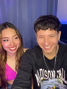 Snapshot of Tatiiana_n_Damiian chatting on September 8, 2025, 10:31 pm Tatiiana n Damiian online show from September 8, 2025, 10:31 pm