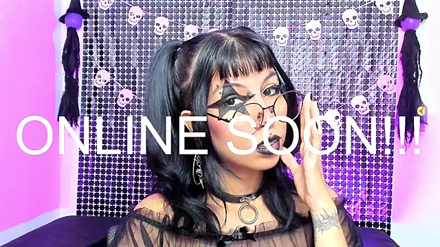 Rose 72 online show from November 10, 2025, 7:52 pm