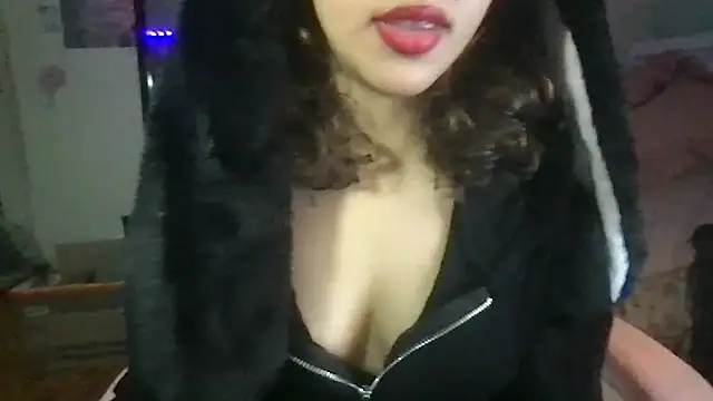 Snapshot of nekowaifuuu chatting on October 14, 2025, 6:14 am nekowaifuuu online show from October 14, 2025, 6:14 am