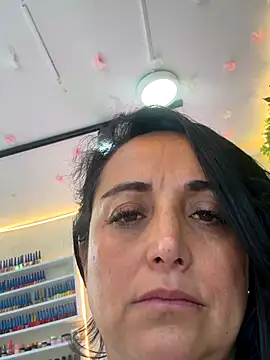 hotadhara01 online show from September 21, 2025, 3:39 pm