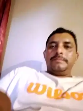 125Delfin90 online show from February 11, 2026, 6:02 am