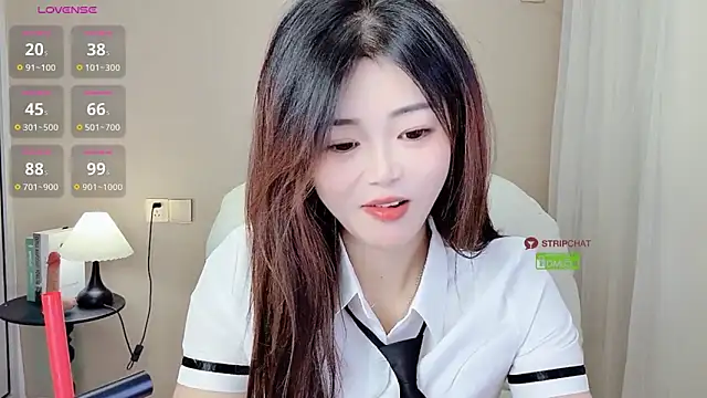 CeeKie online show from October 16, 2025, 9:50 am