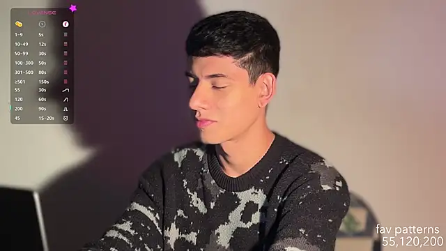 Snapshot of jim_dj chatting on October 31, 2025, 9:11 pm jim dj online show from October 31, 2025, 9:11 pm