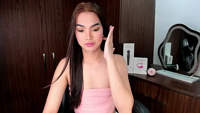 lovableXnaughty lily online show from November 26, 2025, 9:53 am