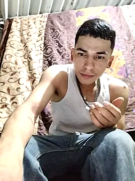 Snapshot of Tussi-amor chatting on September 23, 2025, 2:51 am Tussi-amor online show from September 23, 2025, 2:51 am