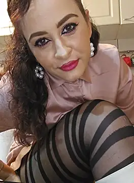 Snapshot of ShineBright88 chatting on September 23, 2025, 6:59 pm ShineBright88 online show from September 23, 2025, 6:59 pm