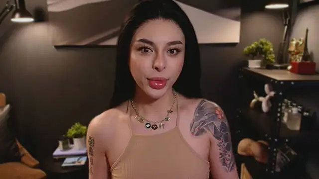 Snapshot of LUNACOCKSLAYER chatting on October 12, 2025, 7:59 pm LUNACOCKSLAYER online show from October 12, 2025, 7:59 pm