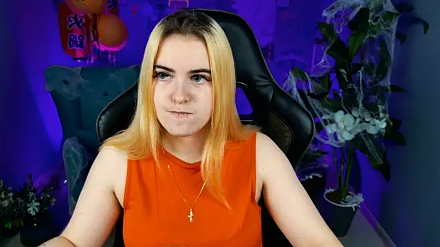 Snapshot of Stef_Nicks chatting on October 25, 2025, 9:19 am Stef Nicks online show from October 25, 2025, 9:19 am