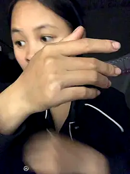 Snapshot of NhuFox chatting on November 1, 2025, 1:16 pm NhuFox online show from November 1, 2025, 1:16 pm