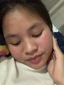 NhuFox online show from January 11, 2026, 1:07 pm