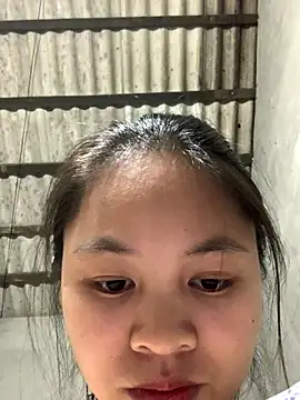 Snapshot of NhuFox chatting on November 2, 2025, 1:21 am NhuFox online show from November 2, 2025, 1:21 am