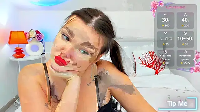 Snapshot of ImmaBlack chatting on October 31, 2025, 1:30 pm ImmaBlack online show from October 31, 2025, 1:30 pm