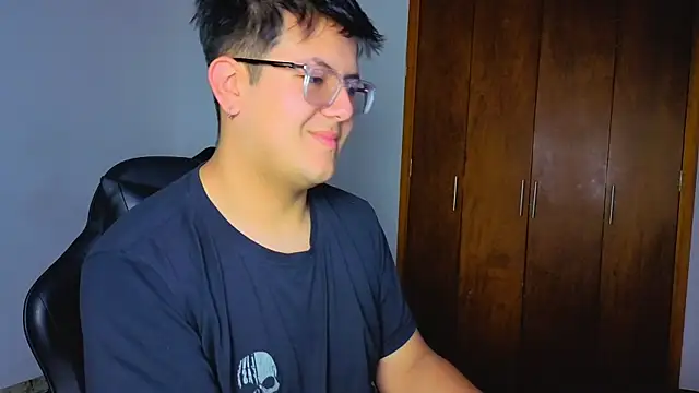 Ryan Doretti online show from September 24, 2025, 10:33 am