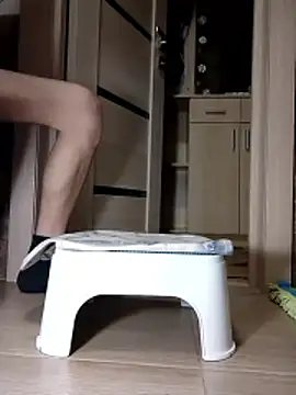 N i k o l a u online show from January 6, 2026, 12:53 pm