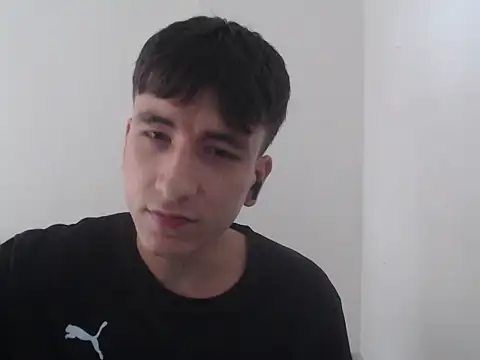 younewmaster online show from November 24, 2025, 8:53 pm