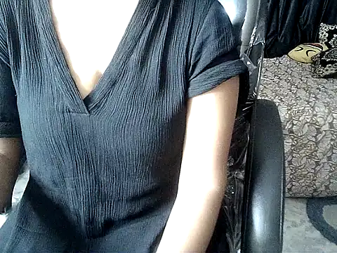 Anaconda-Mall online show from October 21, 2025, 5:01 pm