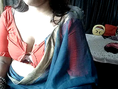 Anaconda-Mall online show from October 8, 2025, 3:46 pm