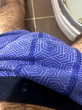 Snapshot of BatchedTracer chatting on October 25, 2025, 11:20 am BatchedTracer online show from October 25, 2025, 11:20 am