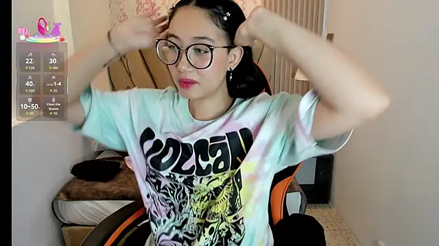 Snapshot of Yuna__Min chatting on September 12, 2025, 7:35 pm Yuna Min online show from September 12, 2025, 7:35 pm