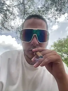 Pablo EscobarGomez online show from May 25, 2026, 4:17 pm