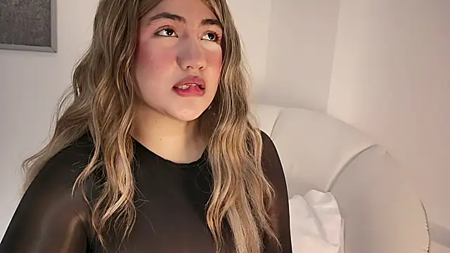 Snapshot of Madii_smith chatting on October 12, 2025, 1:12 pm Madii smith online show from October 12, 2025, 1:12 pm