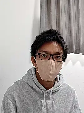 mitsuki0915 online show from November 17, 2025, 1:42 am