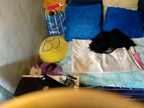 xxloveheart online show from September 25, 2025, 12:05 am