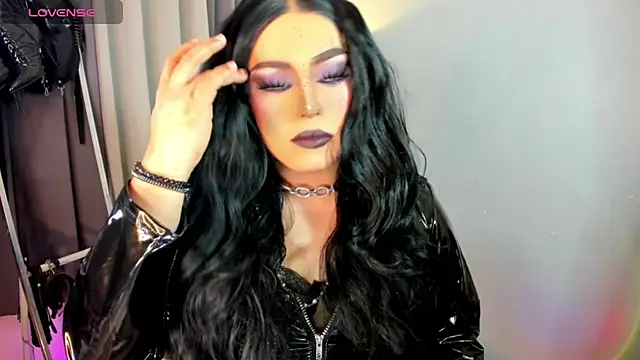 Snapshot of MagnaCumLoader17 chatting on September 17, 2025, 8:11 pm MagnaCumLoader17 online show from September 17, 2025, 8:11 pm