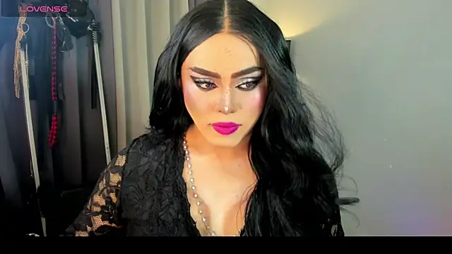 Snapshot of MagnaCumLoader17 chatting on September 23, 2025, 7:54 pm MagnaCumLoader17 online show from September 23, 2025, 7:54 pm