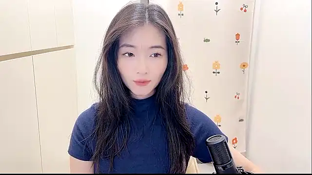 Snapshot of Rosalind_xixi chatting on October 5, 2025, 10:39 am Rosalind xixi online show from October 5, 2025, 10:39 am