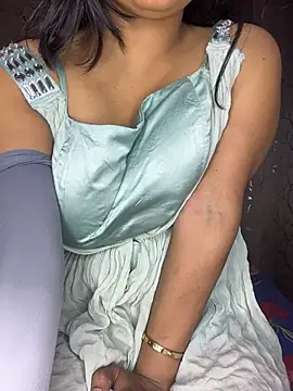 Cute-Samayra online show from June 2, 2026, 6:41 pm