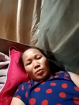 Snapshot of TinTin321 chatting on September 29, 2025, 12:06 am TinTin321 online show from September 29, 2025, 12:06 am