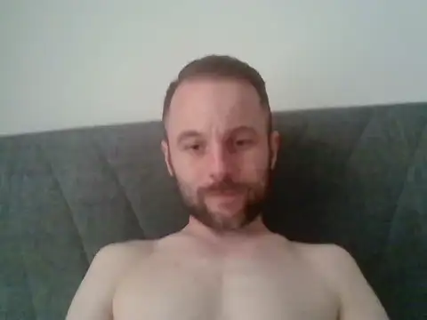 isimsizsikicii online show from April 13, 2026, 4:11 pm